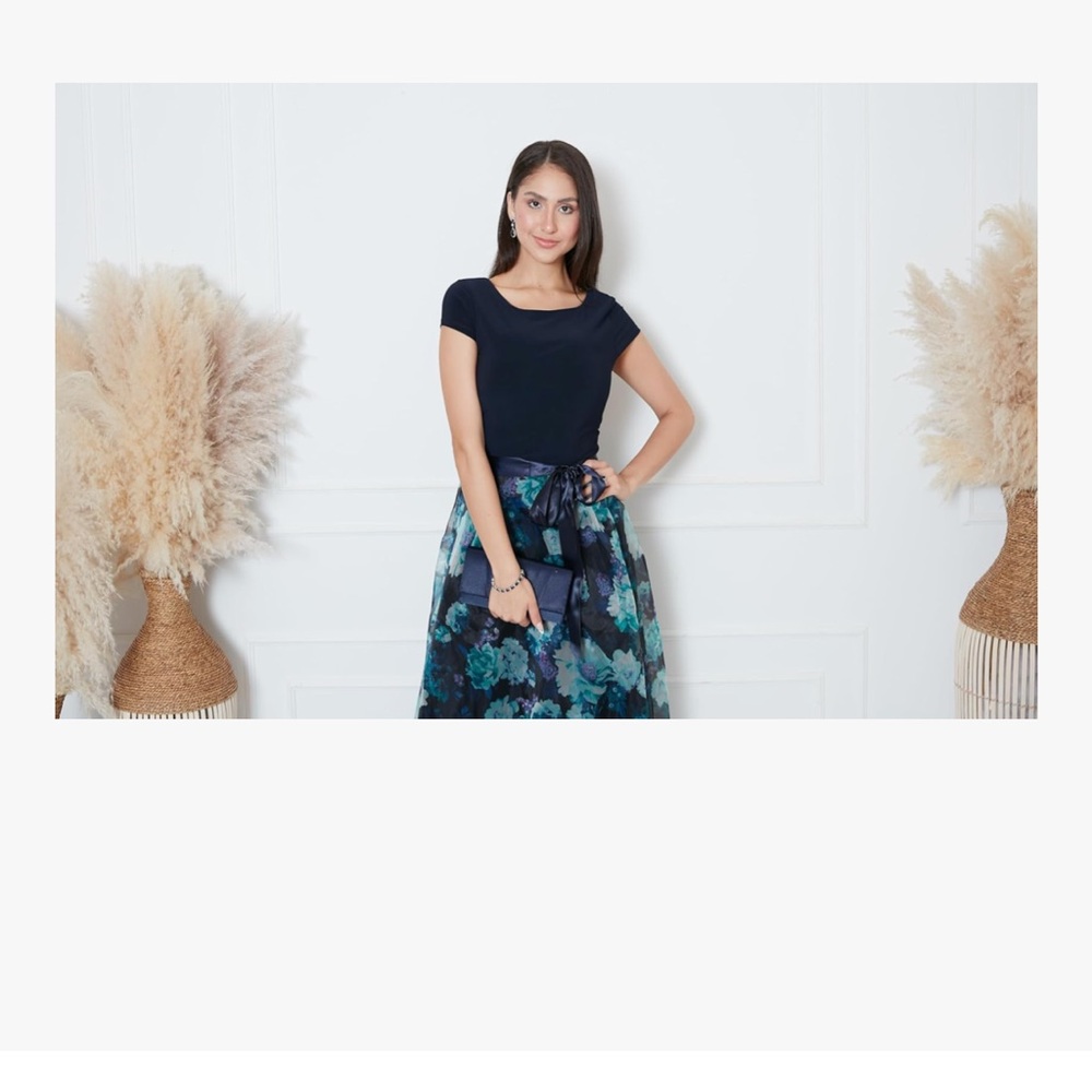 SLNY Navy and Teal Floral Maxi Dress - Picture 3 of 6